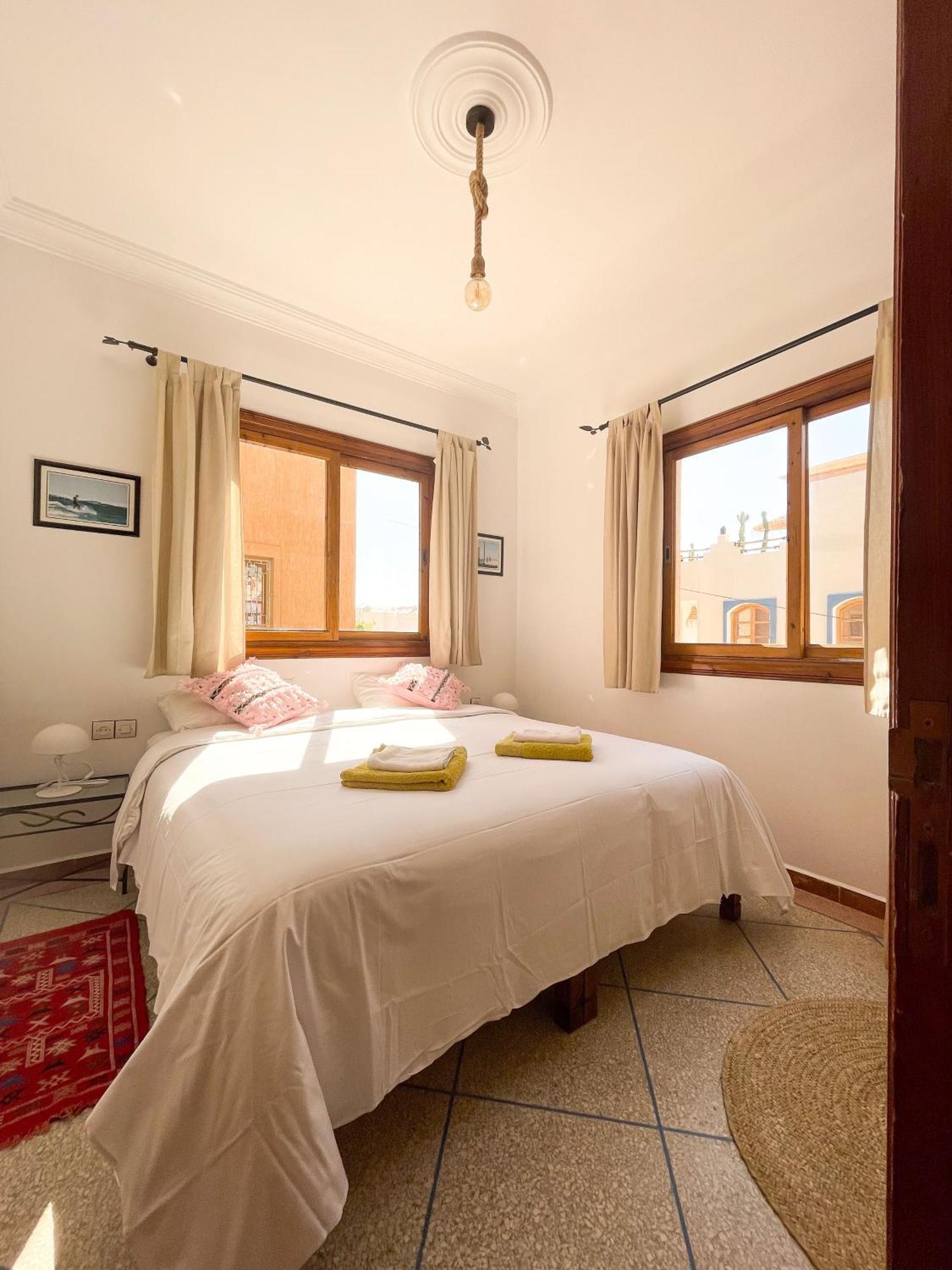 Cli Surf House Morocco Hotel Tamraght Ngoại thất bức ảnh